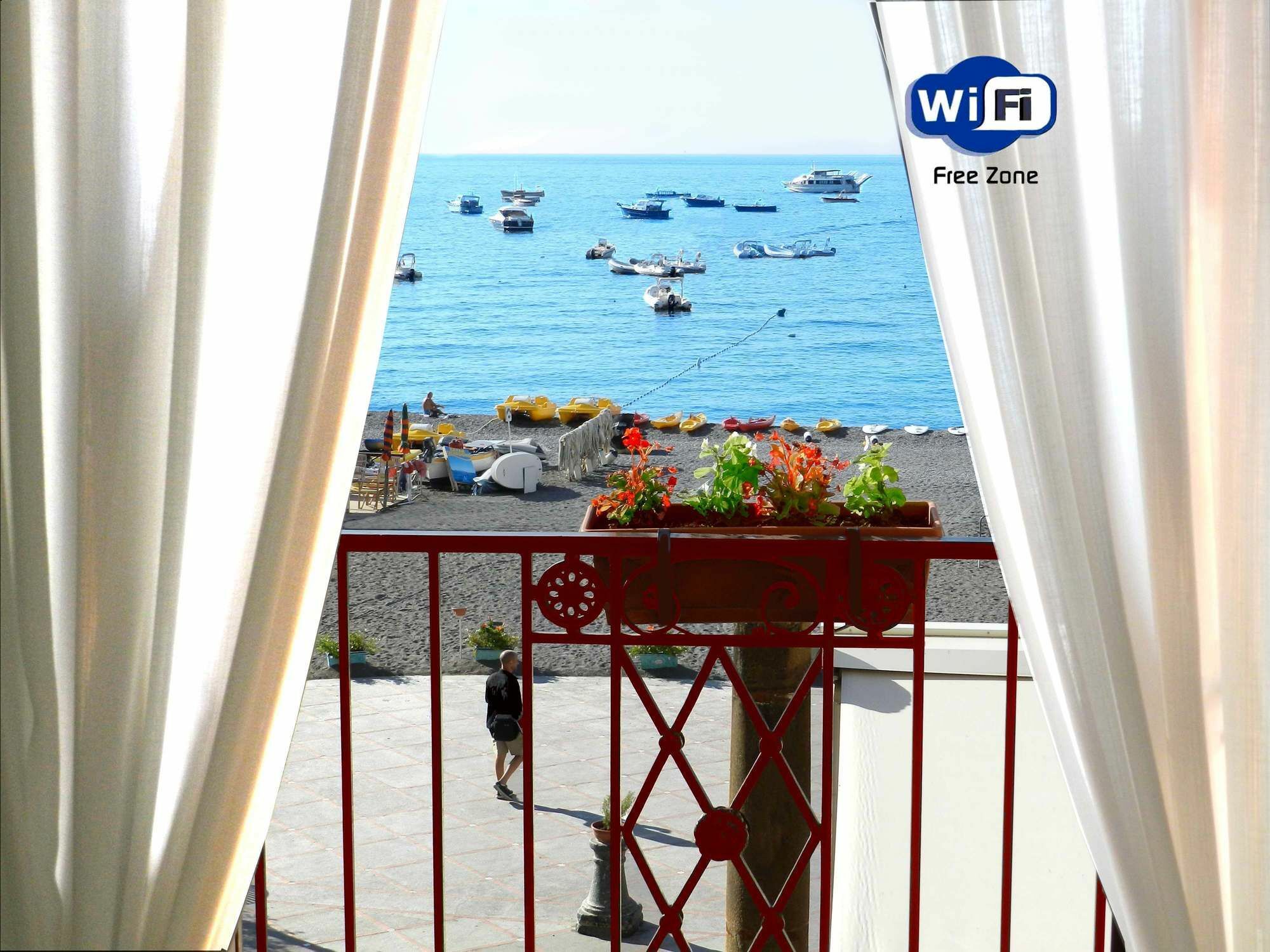 Villa Costanzo Beachfront Air Conditioning And Free Wi-Fi Positano Kültér fotó